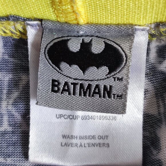 Batman pyjama pants boys size XL (16) black and yellow with graphic design - Picture 4 of 9